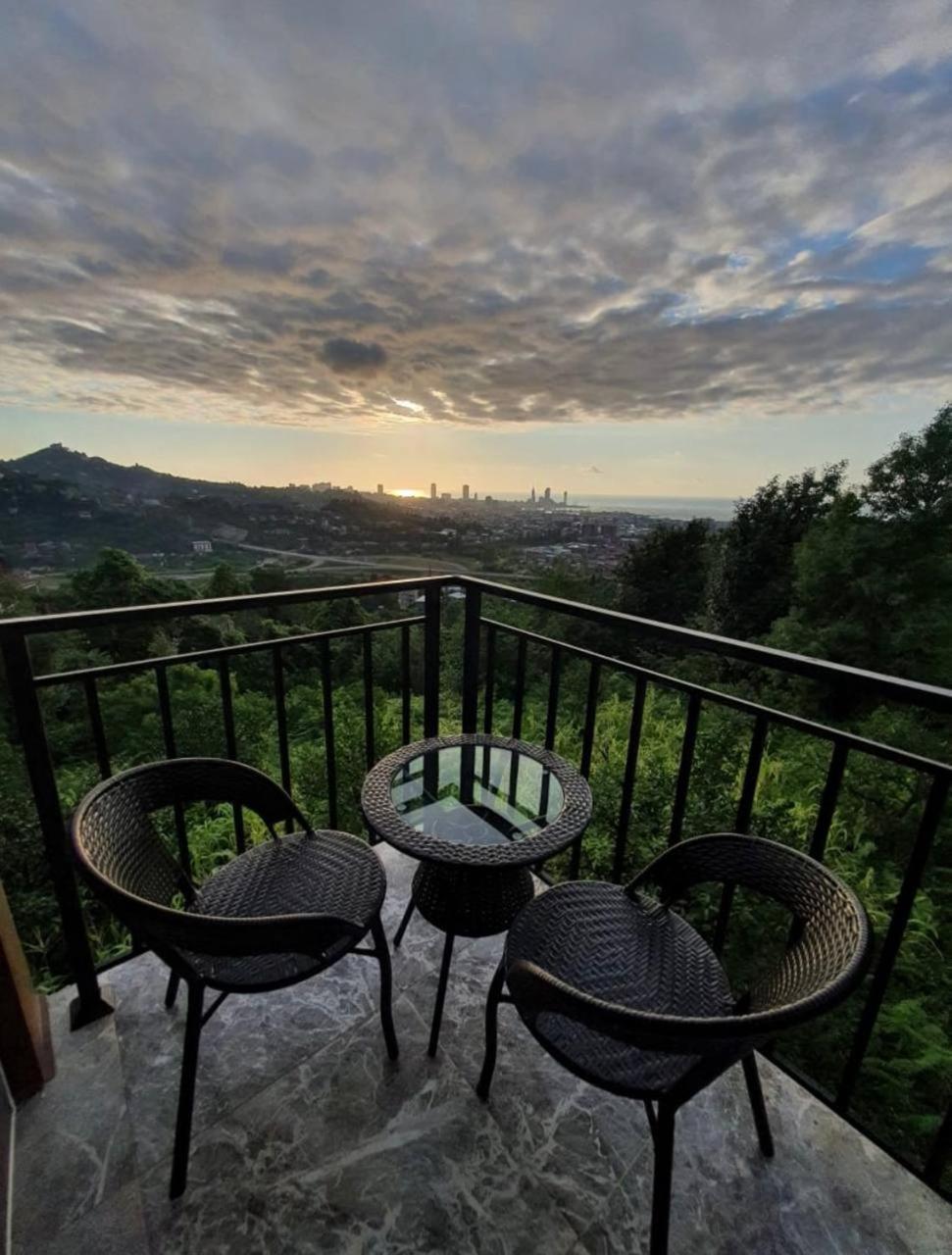 Gt House Batumi Hotel Luaran gambar