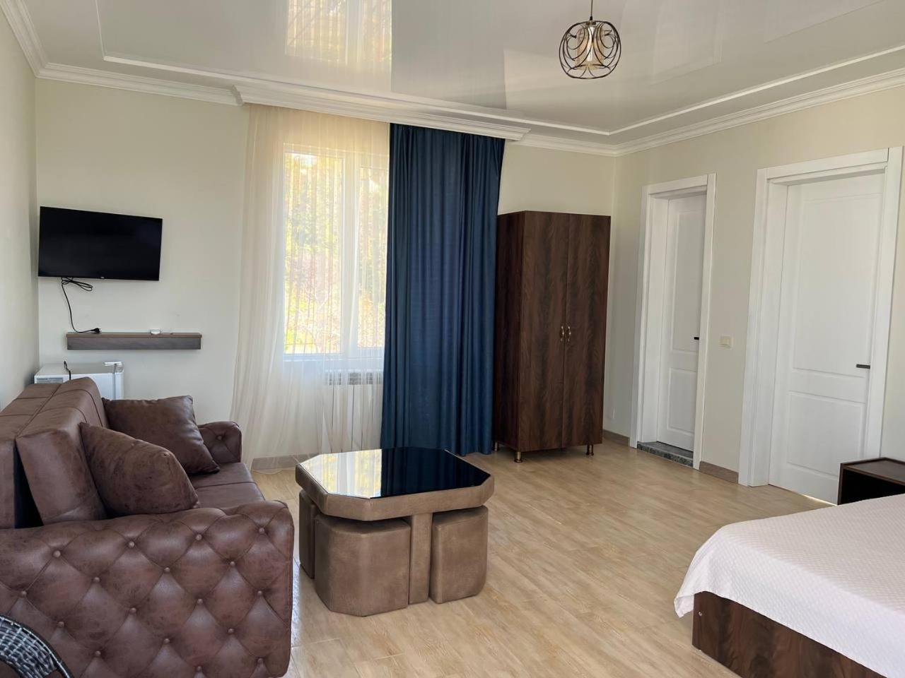 Gt House Batumi Hotel Luaran gambar